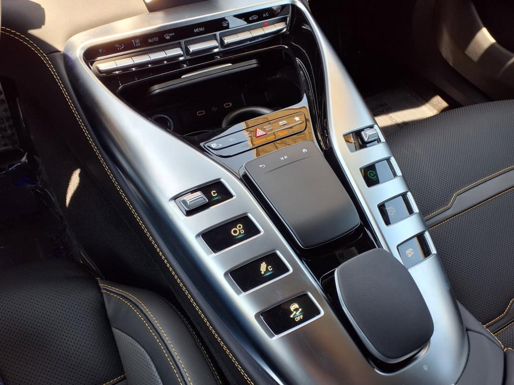 new 2024 Mercedes-Benz AMG GT 43 car, priced at $118,580