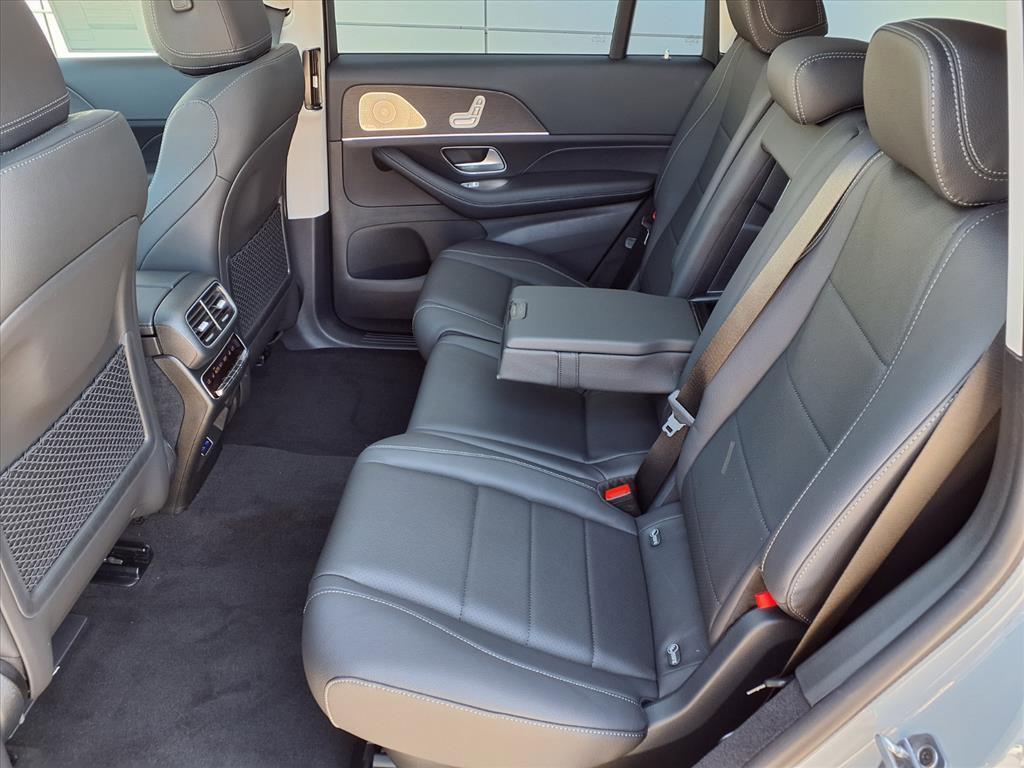 new 2026 Mercedes-Benz GLS 450 car, priced at $99,000