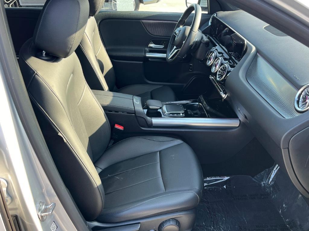 used 2022 Mercedes-Benz GLA 250 car, priced at $29,814