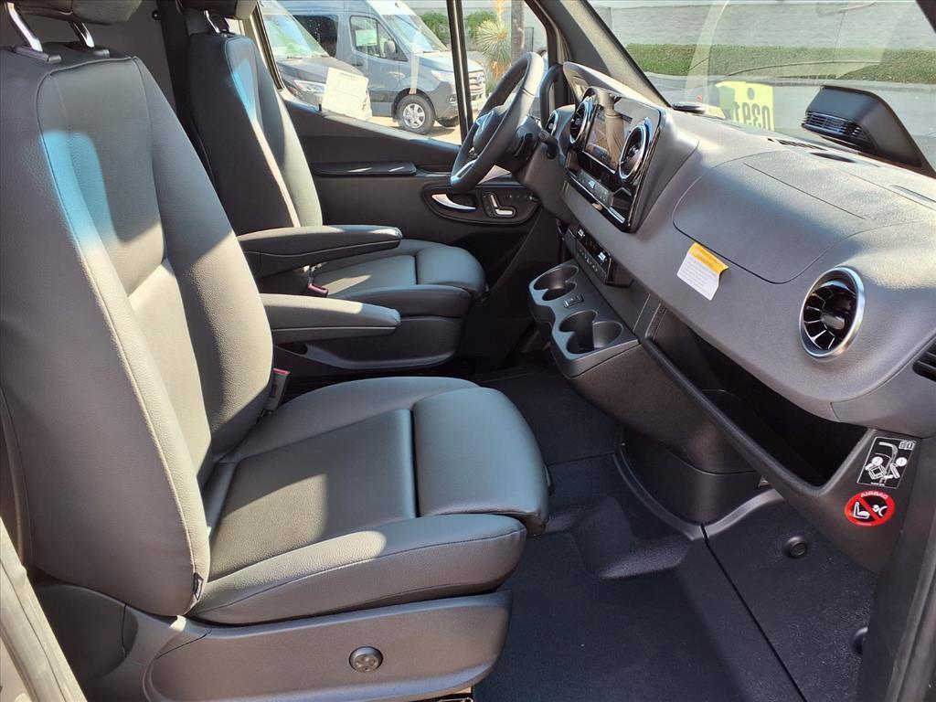 new 2025 Mercedes-Benz Sprinter 2500 car, priced at $84,683