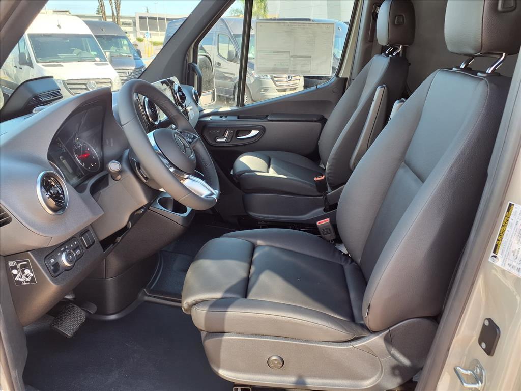 new 2025 Mercedes-Benz Sprinter 2500 car, priced at $84,683