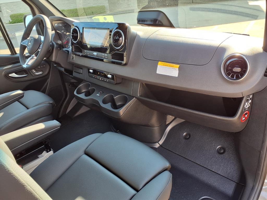 new 2025 Mercedes-Benz Sprinter 2500 car, priced at $84,683