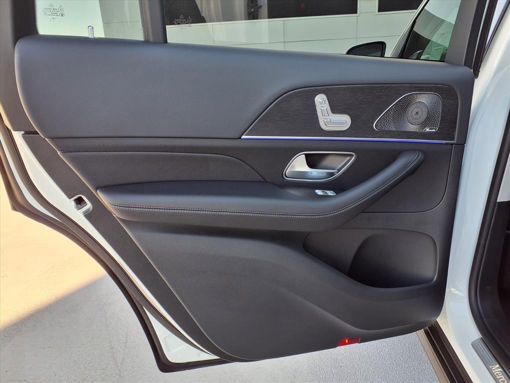 new 2026 Mercedes-Benz GLS 450 car, priced at $92,500