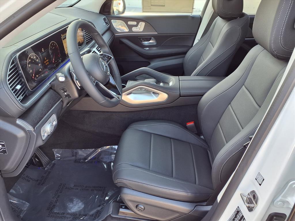 new 2026 Mercedes-Benz GLS 450 car, priced at $92,500