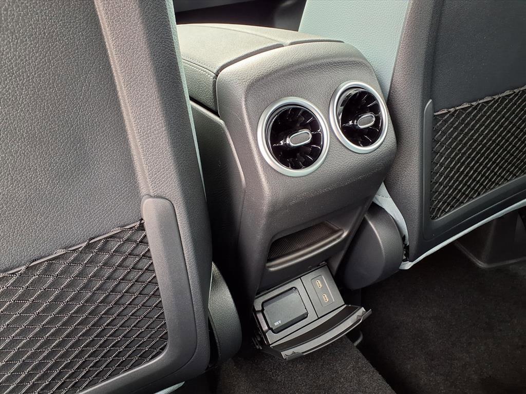 new 2026 Mercedes-Benz GLA 250 car, priced at $43,455