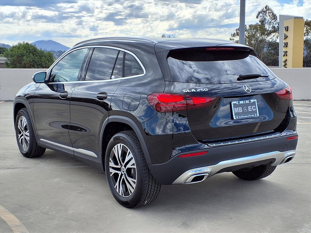 new 2026 Mercedes-Benz GLA 250 car, priced at $43,455