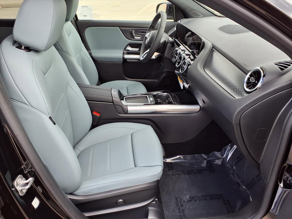 new 2026 Mercedes-Benz GLA 250 car, priced at $43,455