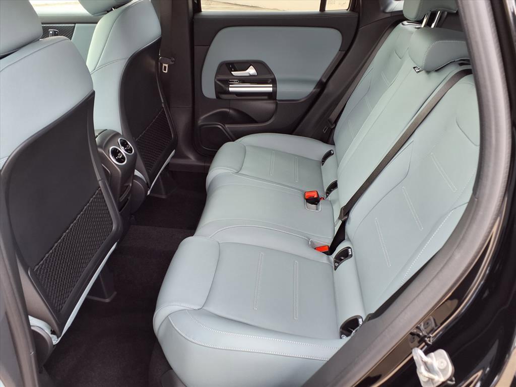 new 2026 Mercedes-Benz GLA 250 car, priced at $43,455