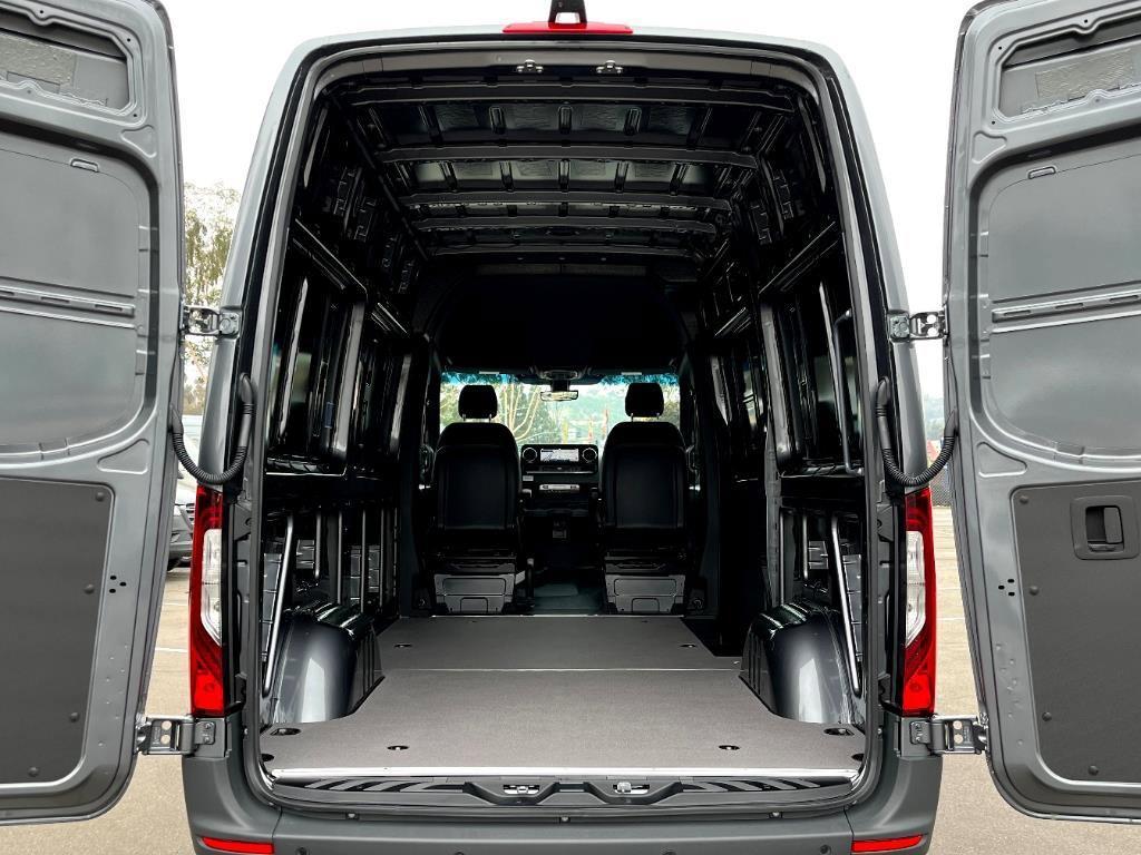 new 2025 Mercedes-Benz Sprinter 2500 car, priced at $82,721