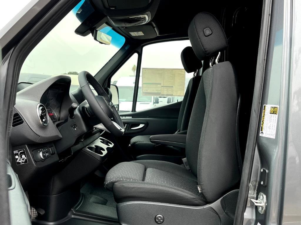 new 2025 Mercedes-Benz Sprinter 2500 car, priced at $82,721