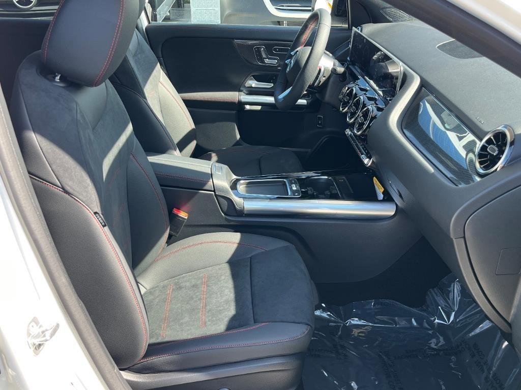 new 2026 Mercedes-Benz GLA 250 car, priced at $48,790