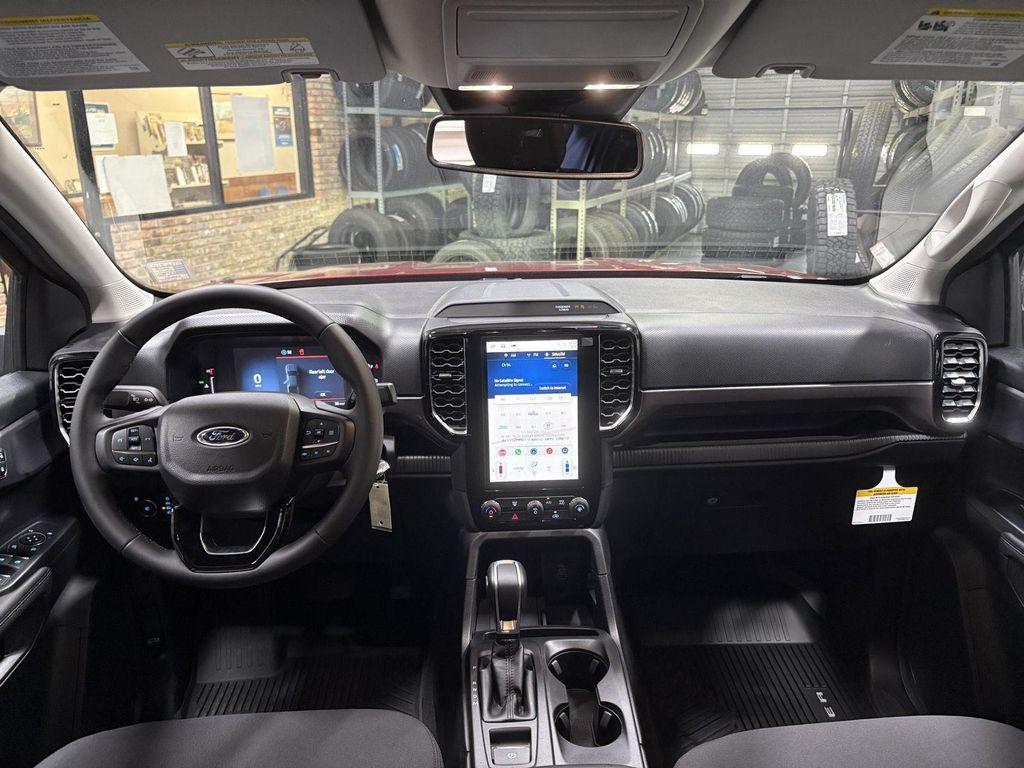 new 2025 Ford Ranger car, priced at $41,880