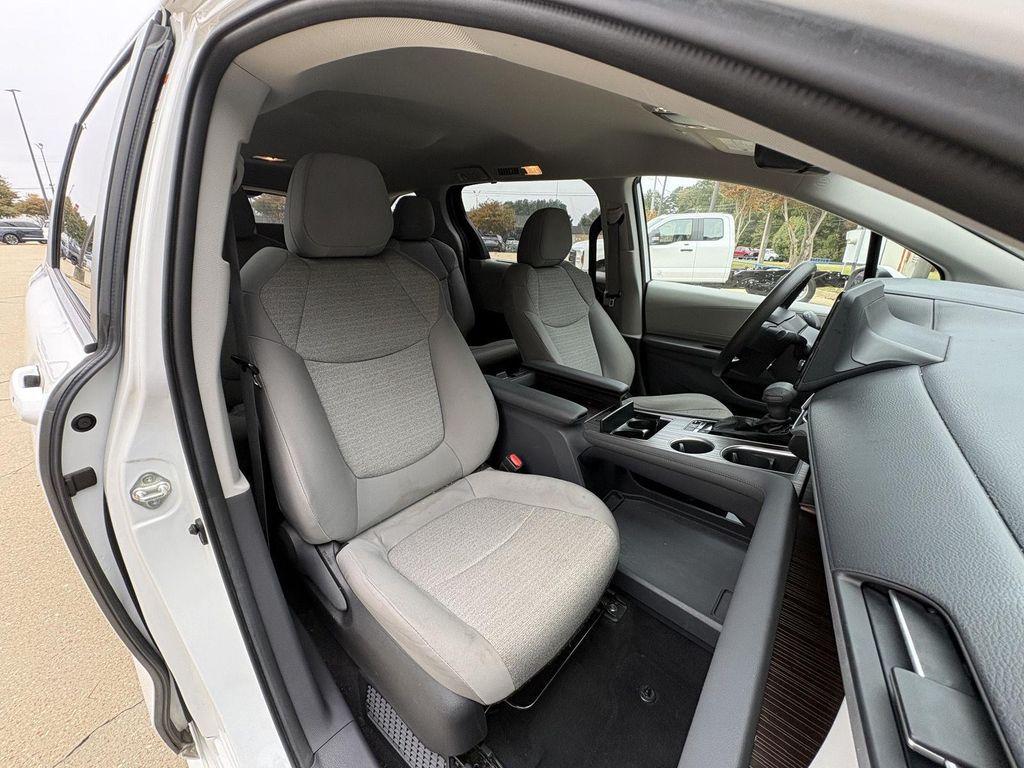 used 2023 Toyota Sienna car, priced at $35,990