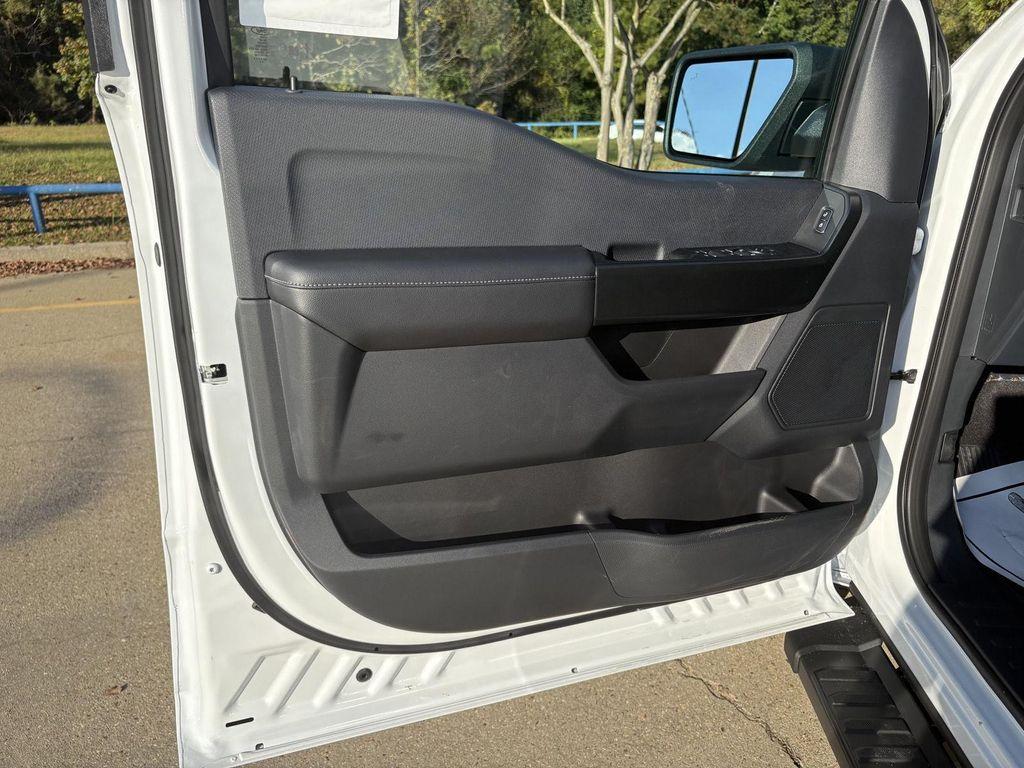 new 2025 Ford F-150 car, priced at $54,740