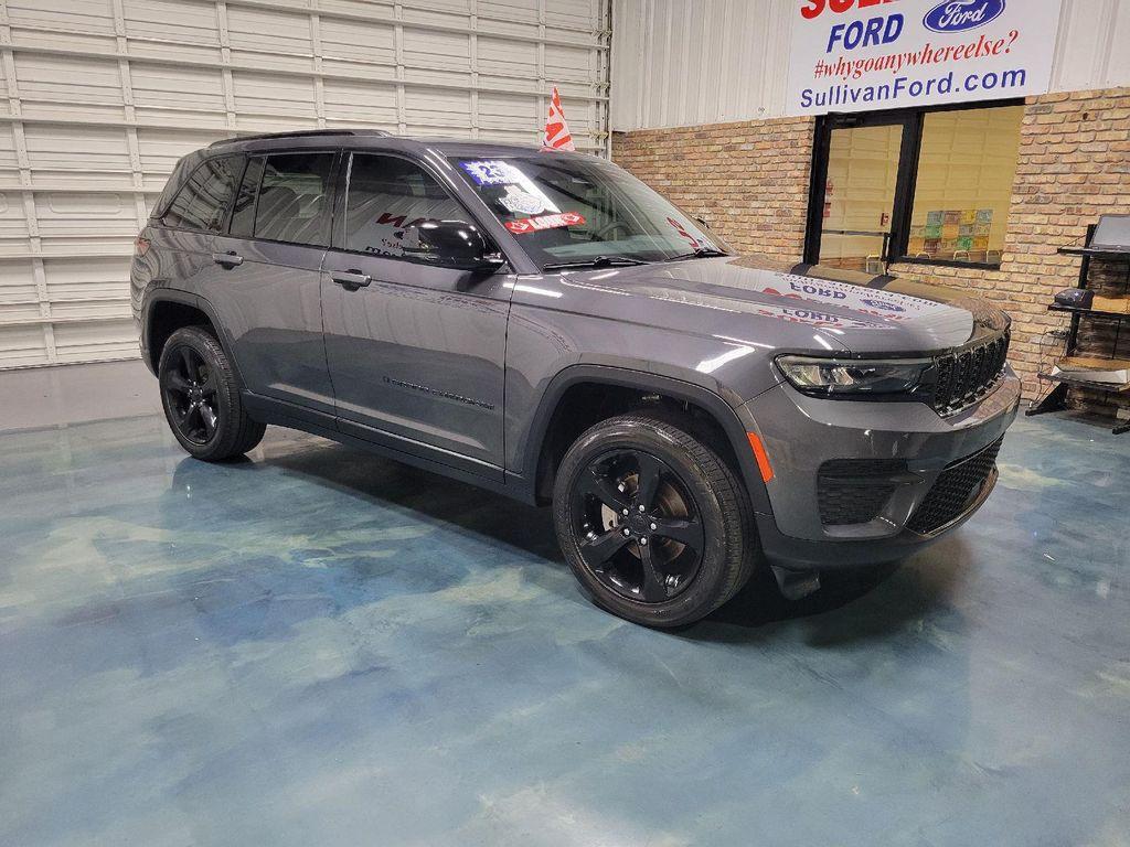 used 2023 Jeep Grand Cherokee car, priced at $30,990