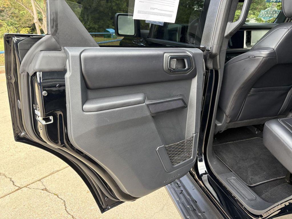 used 2025 Ford Bronco car, priced at $48,990