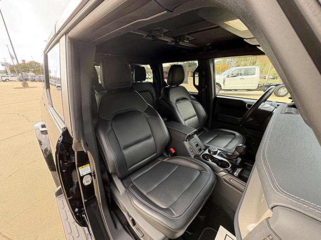 used 2025 Ford Bronco car, priced at $48,990