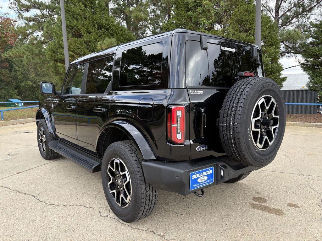 used 2025 Ford Bronco car, priced at $48,990