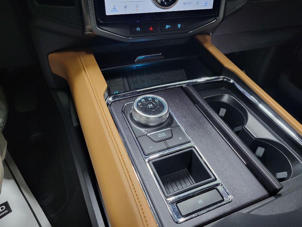 used 2024 Ford Expedition car, priced at $65,990