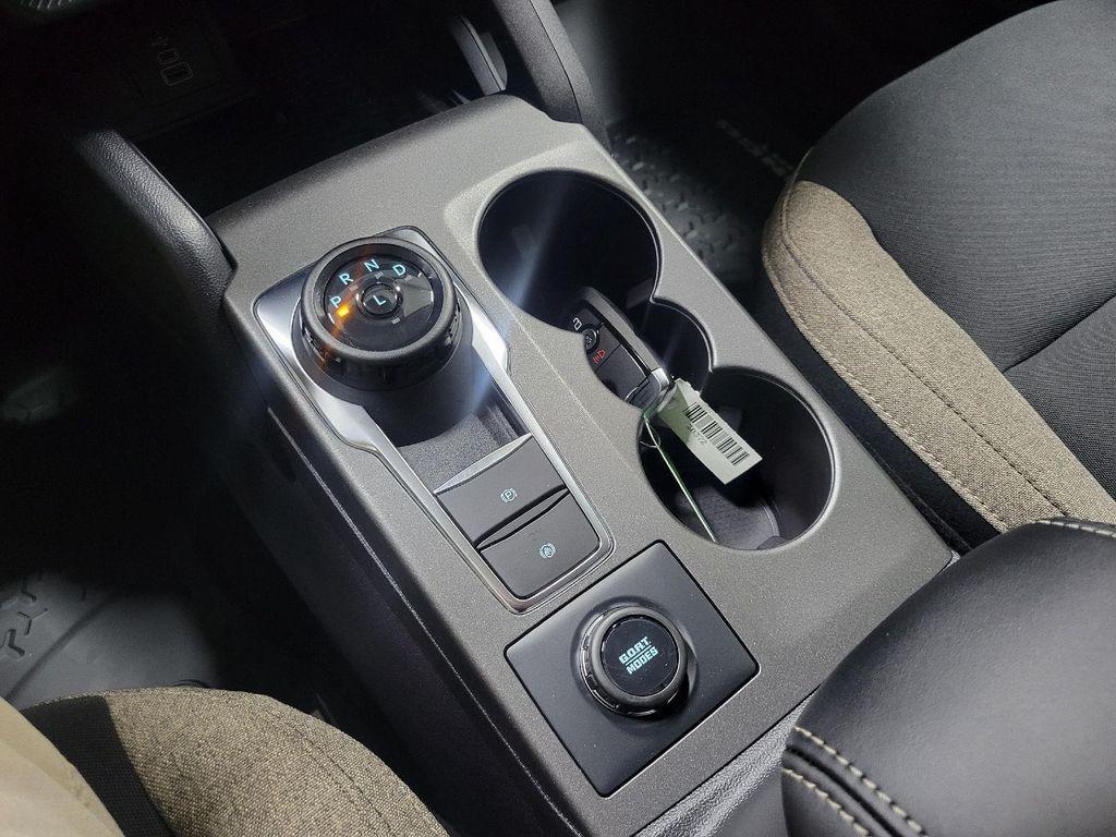 new 2025 Ford Bronco Sport car, priced at $37,595