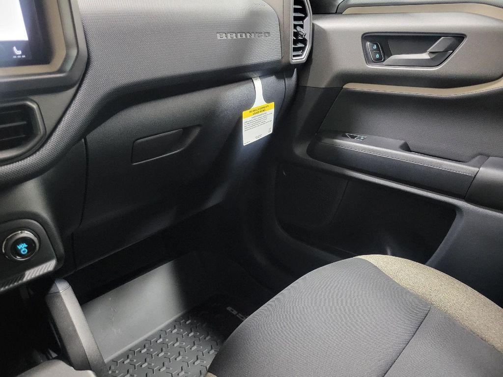 new 2025 Ford Bronco Sport car, priced at $37,595