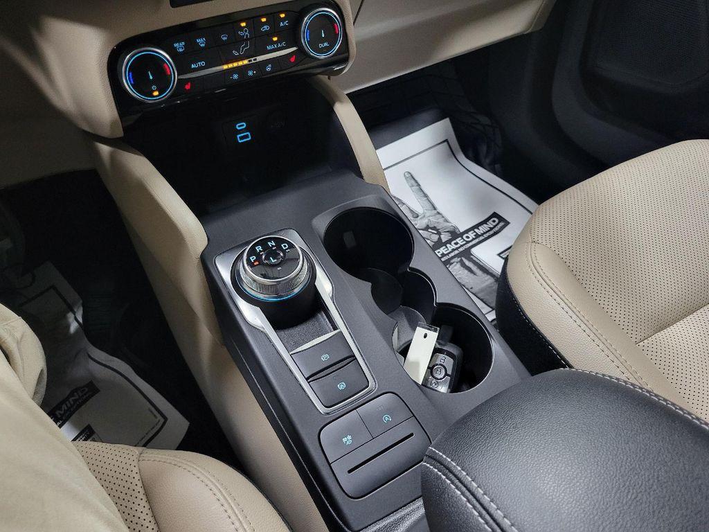 used 2022 Ford Escape car, priced at $23,990