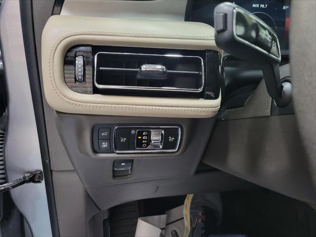 used 2022 Lincoln Nautilus car, priced at $34,990