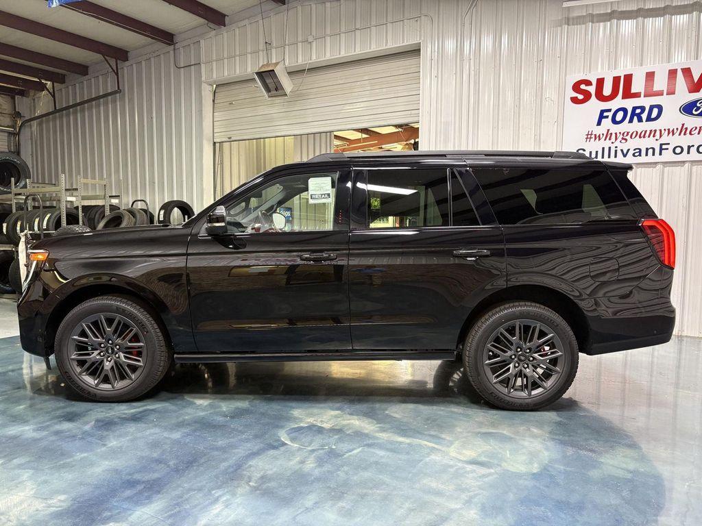 new 2025 Ford Expedition car, priced at $84,150