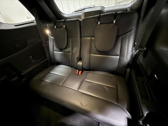 new 2025 Ford Explorer car, priced at $59,995