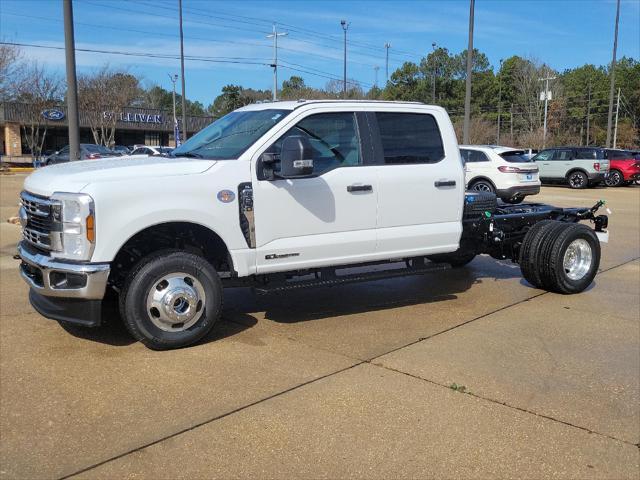 new 2025 Ford F-350 car, priced at $71,547