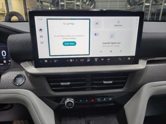 new 2025 Ford Explorer car, priced at $60,405