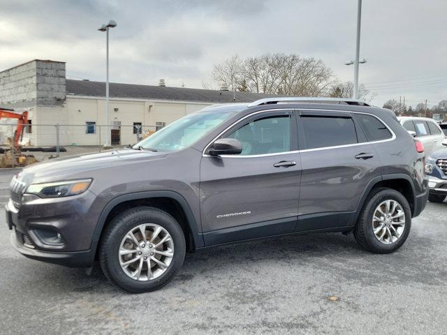 used 2020 Jeep Cherokee car, priced at $20,819