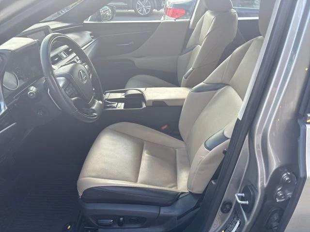 used 2019 Lexus ES 350 car, priced at $27,511