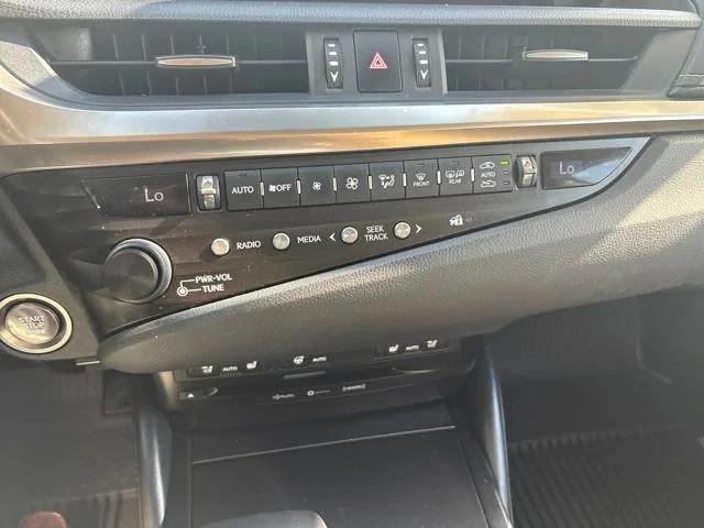 used 2019 Lexus ES 350 car, priced at $27,511