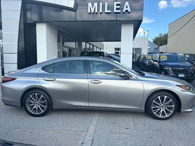used 2019 Lexus ES 350 car, priced at $27,511