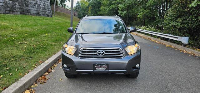 used 2008 Toyota Highlander car, priced at $6,495