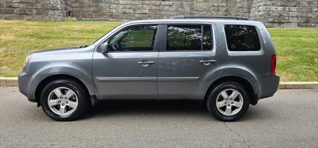 used 2009 Honda Pilot car, priced at $6,395