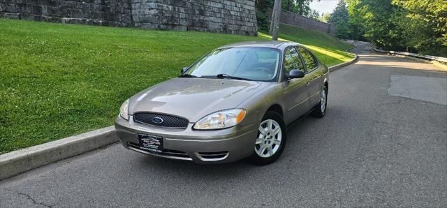 used 2005 Ford Taurus car, priced at $3,995