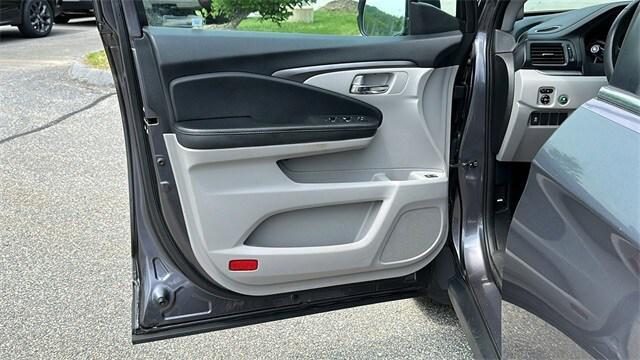used 2017 Honda Pilot car, priced at $18,591