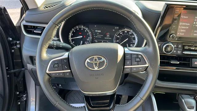 used 2021 Toyota Highlander car, priced at $34,791