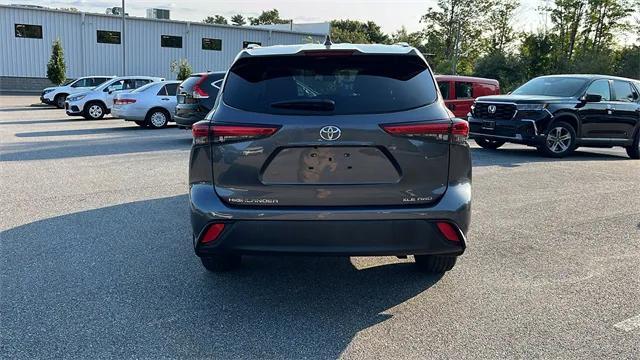 used 2021 Toyota Highlander car, priced at $34,791