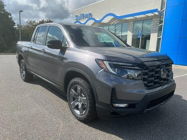 new 2025 Honda Ridgeline car, priced at $47,025