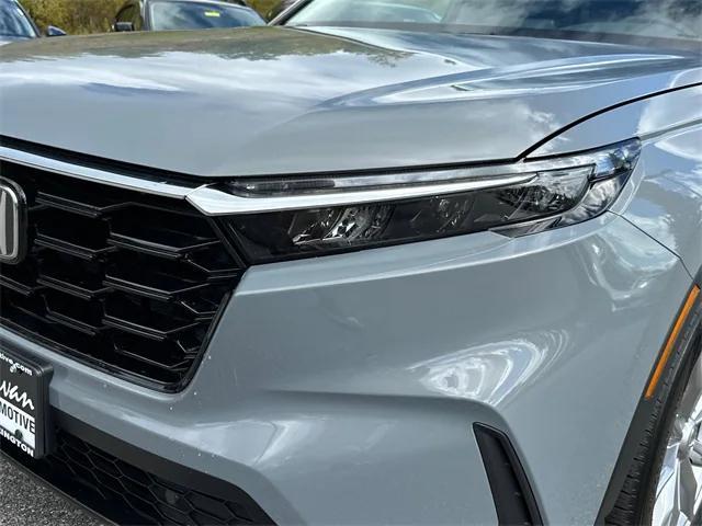 used 2023 Honda CR-V car, priced at $34,870
