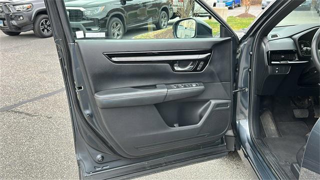used 2023 Honda CR-V Hybrid car, priced at $31,991