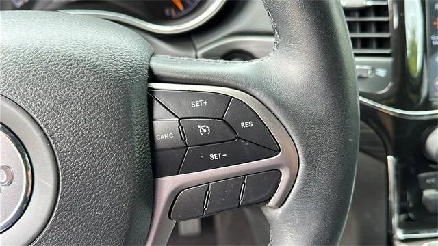 used 2022 Jeep Grand Cherokee car, priced at $30,591