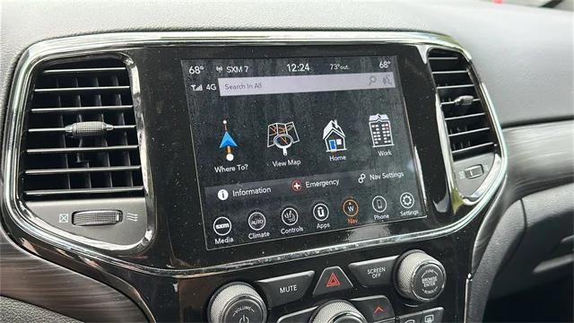 used 2022 Jeep Grand Cherokee car, priced at $30,591