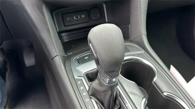 used 2024 Chevrolet Equinox car, priced at $25,991