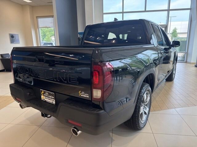 new 2025 Honda Ridgeline car, priced at $42,180