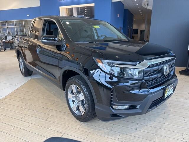 new 2025 Honda Ridgeline car, priced at $42,180