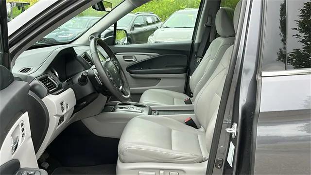 used 2023 Honda Ridgeline car, priced at $36,591